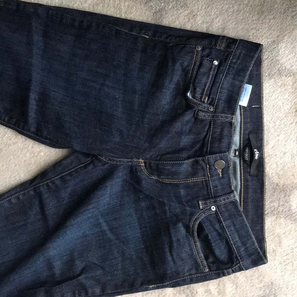 Jeans - Picture 3 of 4